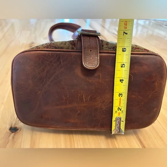 J.Jill floral tapestry 90s leather sling backpack boho Cottagecore - Picture 11 of 11